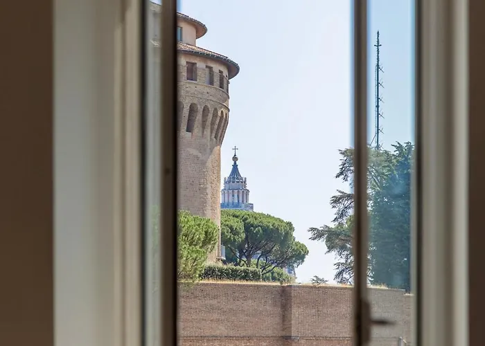 Vatican Pertusa Luxury By Salisu 4*